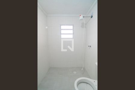 Casa para alugar com 70m², 2 quartos e 2 vagas Casa para alugar com 70m², 2 quartos e 2 vagasBanheiro Detalhe