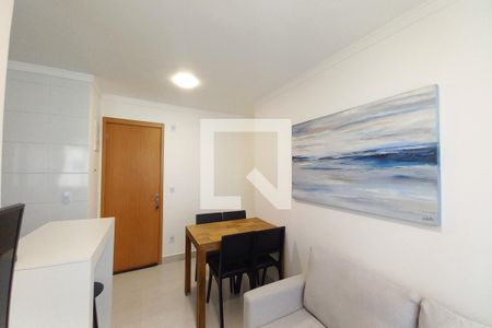 Sala de apartamento à venda com 2 quartos, 43m² em Parque Industrial, Campinas