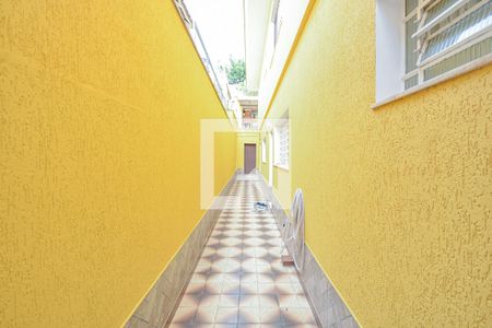 Casa para alugar com 400m², 4 quartos e 4 vagasCorredor