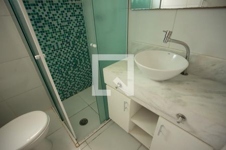 BANHEIRO de apartamento à venda com 2 quartos, 55m² em Lauzane Paulista, São Paulo