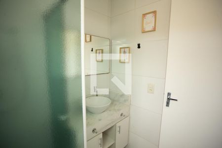 Apartamento para alugar com 55m², 2 quartos e 1 vaga Apartamento para alugar com 55m², 2 quartos e 1 vagaBANHEIRO