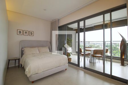 Sala/Quarto de kitnet/studio à venda com 1 quarto, 35m² em Indianópolis, São Paulo