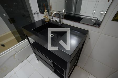 Casa à venda com 213m², 3 quartos e 2 vagasSuíte 1