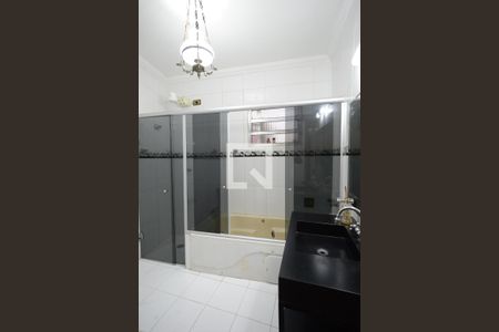 Casa à venda com 213m², 3 quartos e 2 vagasSuíte 1