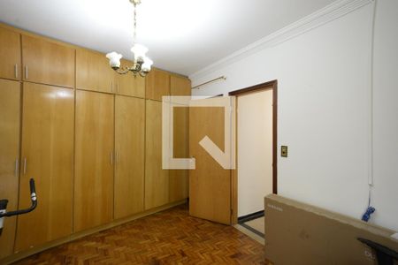 Casa à venda com 213m², 3 quartos e 2 vagasSuíte 1