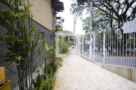 Casa à venda com 213m², 3 quartos e 2 vagasQuintal