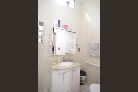 Casa à venda com 213m², 3 quartos e 2 vagasSuíte 2