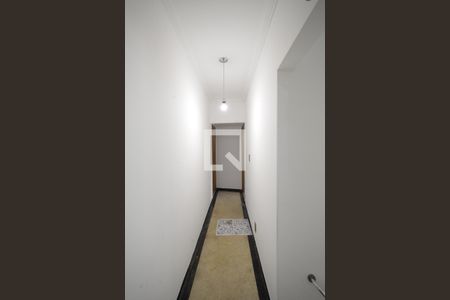 Casa à venda com 213m², 3 quartos e 2 vagasCorredor