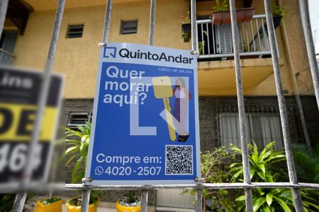 Casa à venda com 213m², 3 quartos e 2 vagasFachada