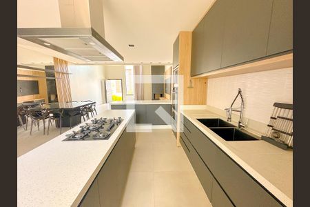 Casa para alugar com 205m², 3 quartos e 4 vagasCozinha