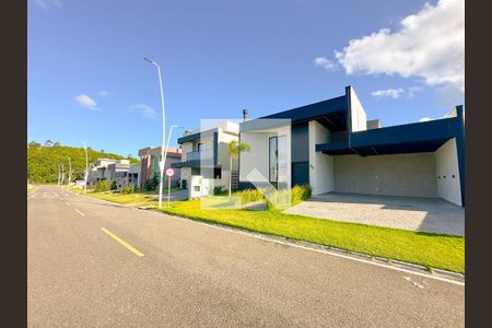 Casa para alugar com 205m², 3 quartos e 4 vagasVista da Rua