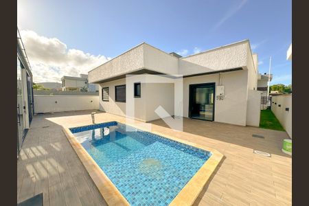 Casa para alugar com 205m², 3 quartos e 4 vagasPiscina