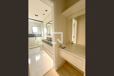 Casa para alugar com 205m², 3 quartos e 4 vagasCloset da suíte 3