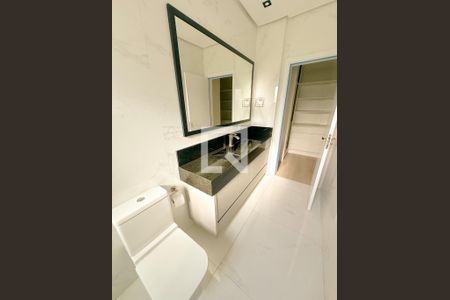 Casa para alugar com 205m², 3 quartos e 4 vagasBanheiro da Suíte 3