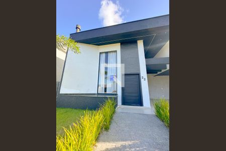 Casa para alugar com 205m², 3 quartos e 4 vagasFachada