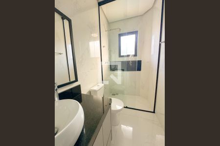 Casa para alugar com 205m², 3 quartos e 4 vagasBanheiro da Suíte 1