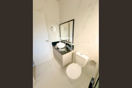 Casa para alugar com 205m², 3 quartos e 4 vagasBanheiro da Suíte 1