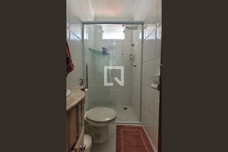 Casa à venda com 196m², 3 quartos e 4 vagas Casa à venda com 196m², 3 quartos e 4 vagasBanheiro