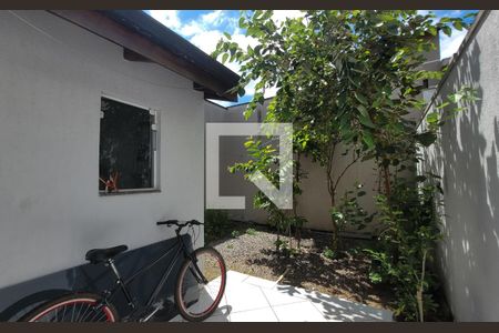 Casa à venda com 196m², 3 quartos e 4 vagas Casa à venda com 196m², 3 quartos e 4 vagasQuintal