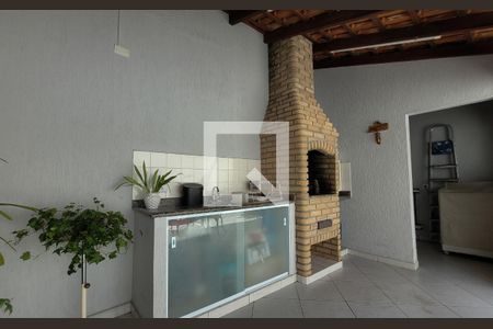 Casa à venda com 196m², 3 quartos e 4 vagas Casa à venda com 196m², 3 quartos e 4 vagasChurrasqueira