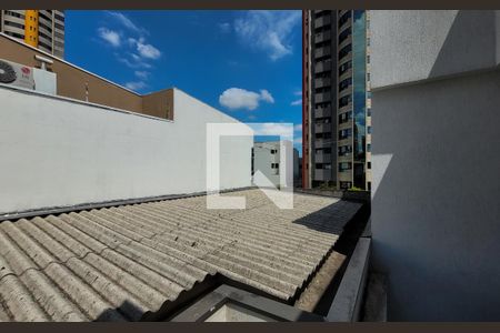Casa à venda com 196m², 3 quartos e 4 vagas Casa à venda com 196m², 3 quartos e 4 vagasVista