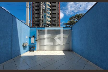 Casa à venda com 196m², 3 quartos e 4 vagas Casa à venda com 196m², 3 quartos e 4 vagasGaragem