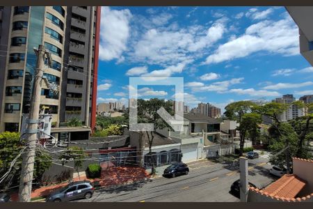 Casa à venda com 196m², 3 quartos e 4 vagas Casa à venda com 196m², 3 quartos e 4 vagasVista