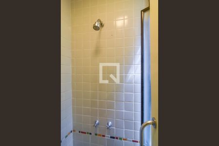 Casa à venda com 167m², 2 quartos e 1 vagaBanheiro do Quarto 2