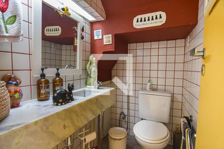 Casa à venda com 167m², 2 quartos e 1 vagaLavabo