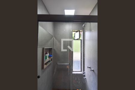 Casa à venda com 167m², 2 quartos e 1 vagaBanheiro do Quarto 1