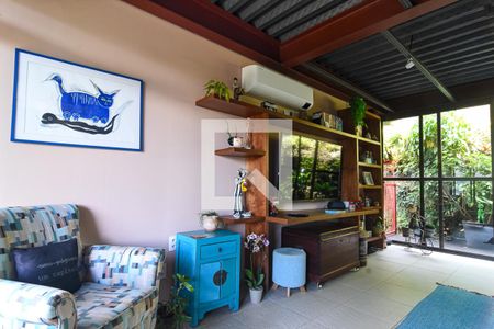 Sala de casa à venda com 2 quartos, 167m² em São Francisco, Niterói