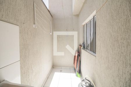 Casa de condomínio à venda com 91m², 2 quartos e 1 vagaÁrea de Serviço