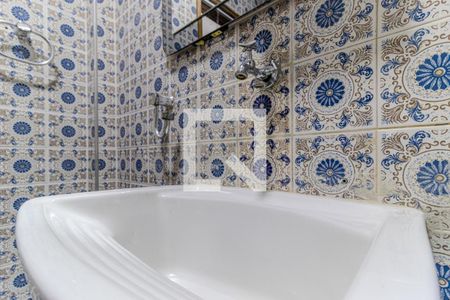 Banheiro de kitnet/studio à venda com 1 quarto, 38m² em Campos Elíseos, São Paulo