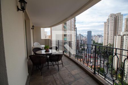 Apartamento à venda com 231m², 4 quartos e 5 vagasTerraço Da Sala