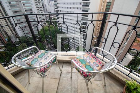 Apartamento à venda com 231m², 4 quartos e 5 vagasCopa / Sala de Almoço - Varanda