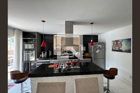 Casa de condomínio à venda com 280m², 4 quartos e 1 vagaCozinha