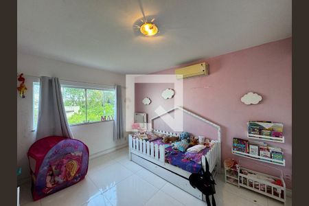 Casa de condomínio à venda com 280m², 4 quartos e 1 vagaQuarto 2