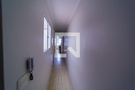 Casa à venda com 169m², 3 quartos e 3 vagas Casa à venda com 169m², 3 quartos e 3 vagasCorredor