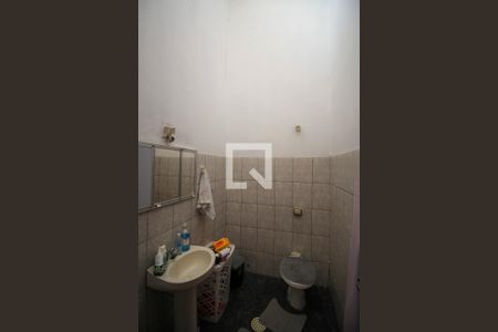 Casa à venda com 93m², 2 quartos e 1 vagaBanheiro