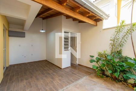 Casa de condomínio à venda com 142m², 3 quartos e 2 vagas Casa de condomínio à venda com 142m², 3 quartos e 2 vagasÁrea comum