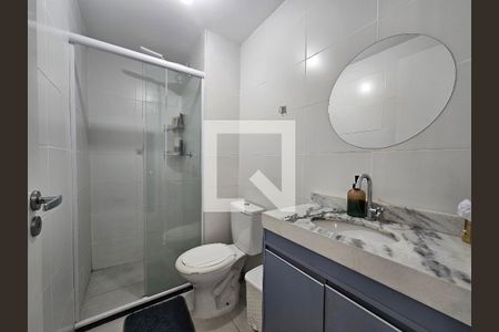 Apartamento para alugar com 37m², 2 quartos e sem vagaBanheiro