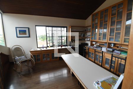 Casa de condomínio à venda com 400m², 5 quartos e 4 vagasSala/Escritório