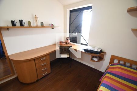 Casa de condomínio à venda com 400m², 5 quartos e 4 vagasQuarto 3