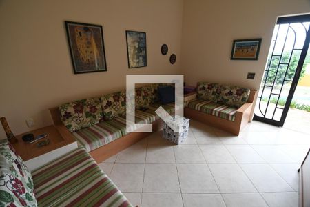 Casa de condomínio à venda com 400m², 5 quartos e 4 vagasSala TV