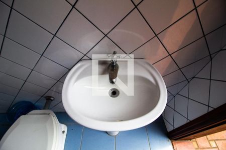 Casa para alugar com 460m², 5 quartos e 4 vagasBanheiro de serviço