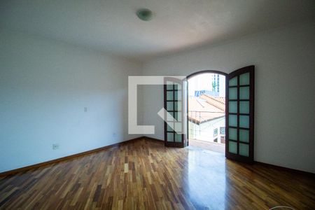 Casa para alugar com 460m², 5 quartos e 4 vagasSuíte 2