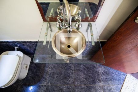 Casa para alugar com 460m², 5 quartos e 4 vagasLavabo