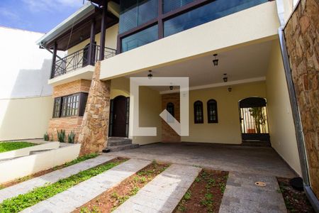 Casa para alugar com 460m², 5 quartos e 4 vagasGaragem