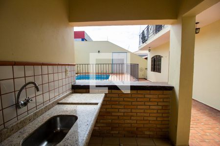 Casa para alugar com 460m², 5 quartos e 4 vagasÁrea gourmet