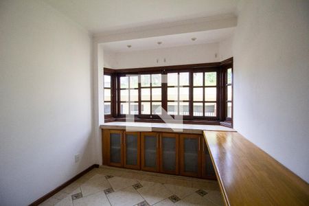 Casa para alugar com 460m², 5 quartos e 4 vagasEscritório